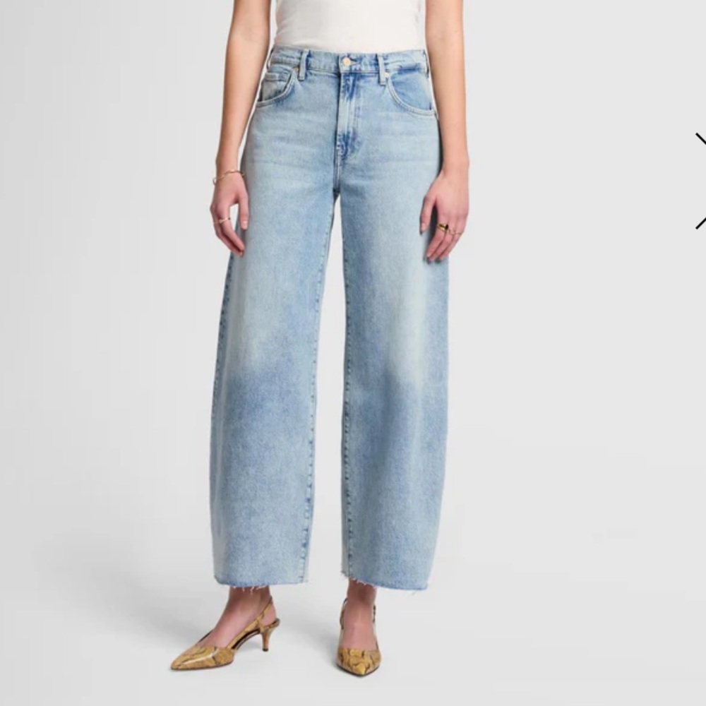 7 For All Mankind Light Bonnie Barrel Leg Jeans